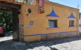 Posada Bugambilias