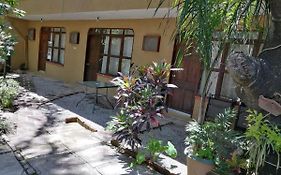 Posada Bugambilias